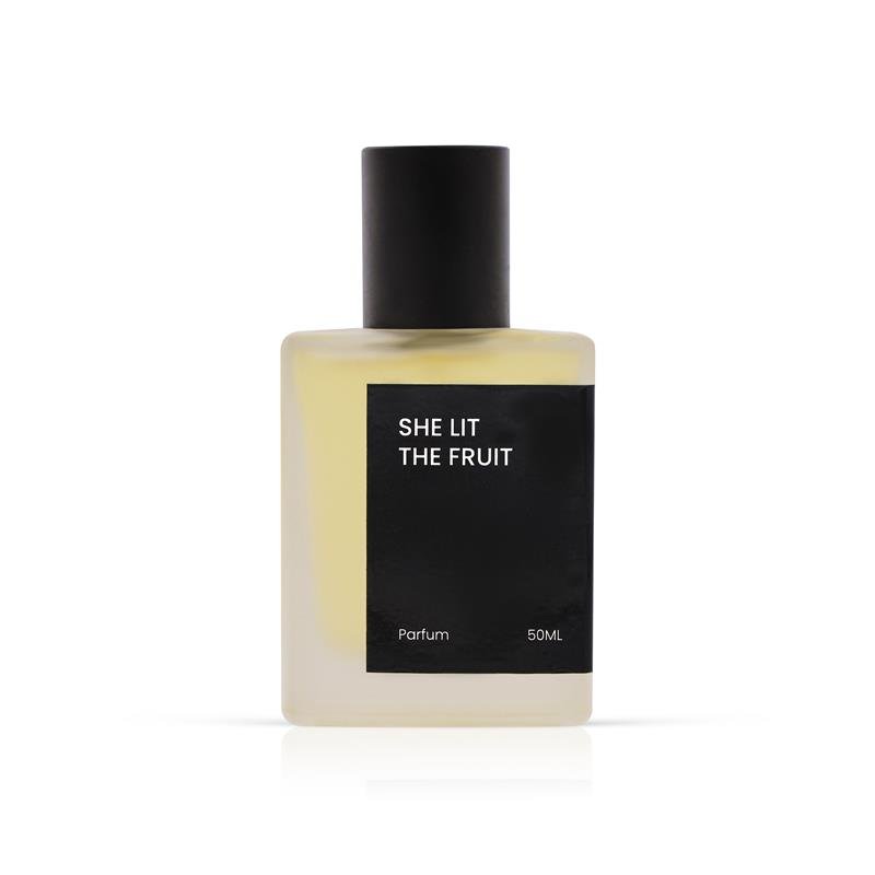Second image of She Lit the Fruit - Oud Maraquioza